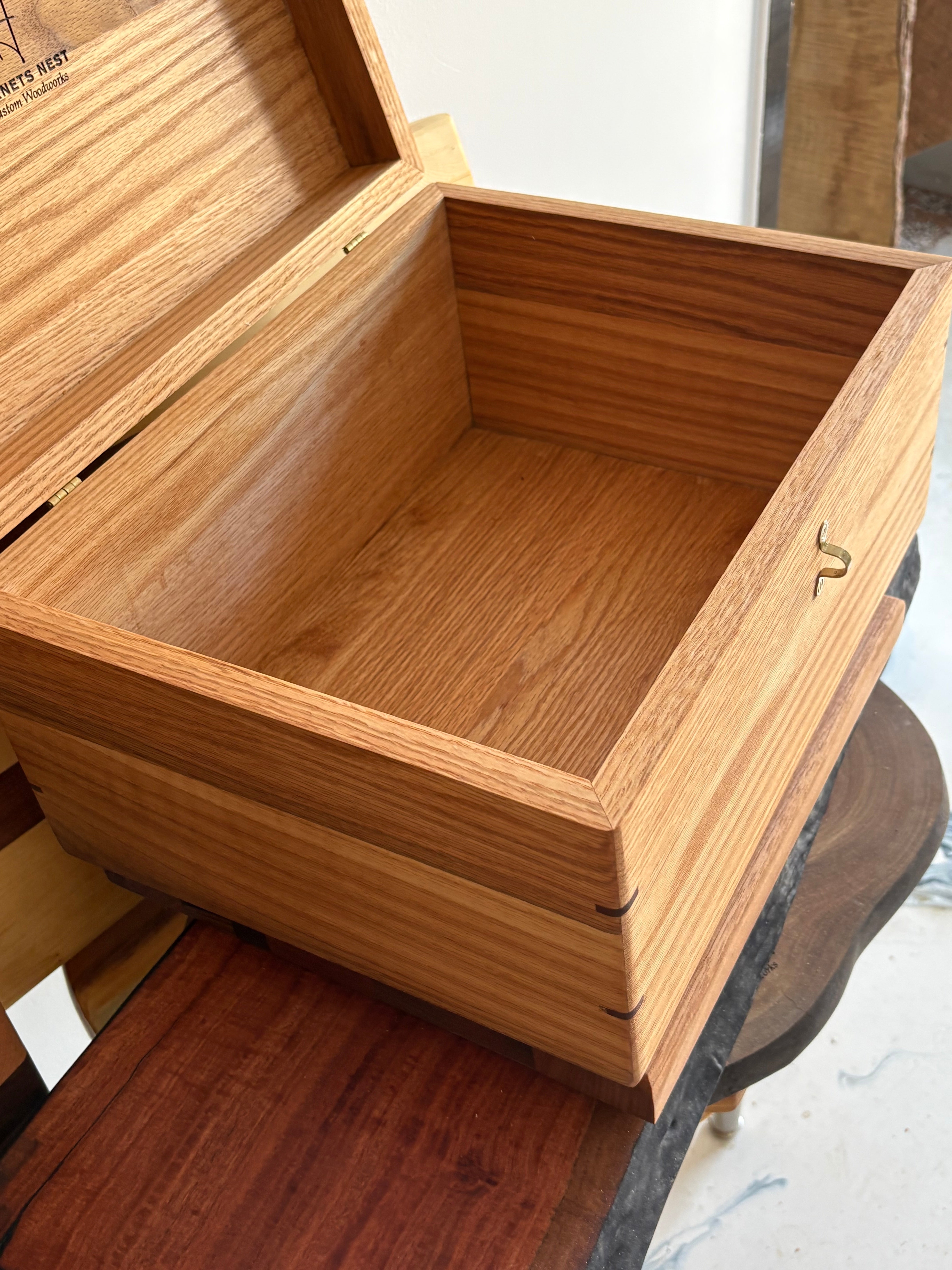 TASMANIAN OAK FOREVER BOX