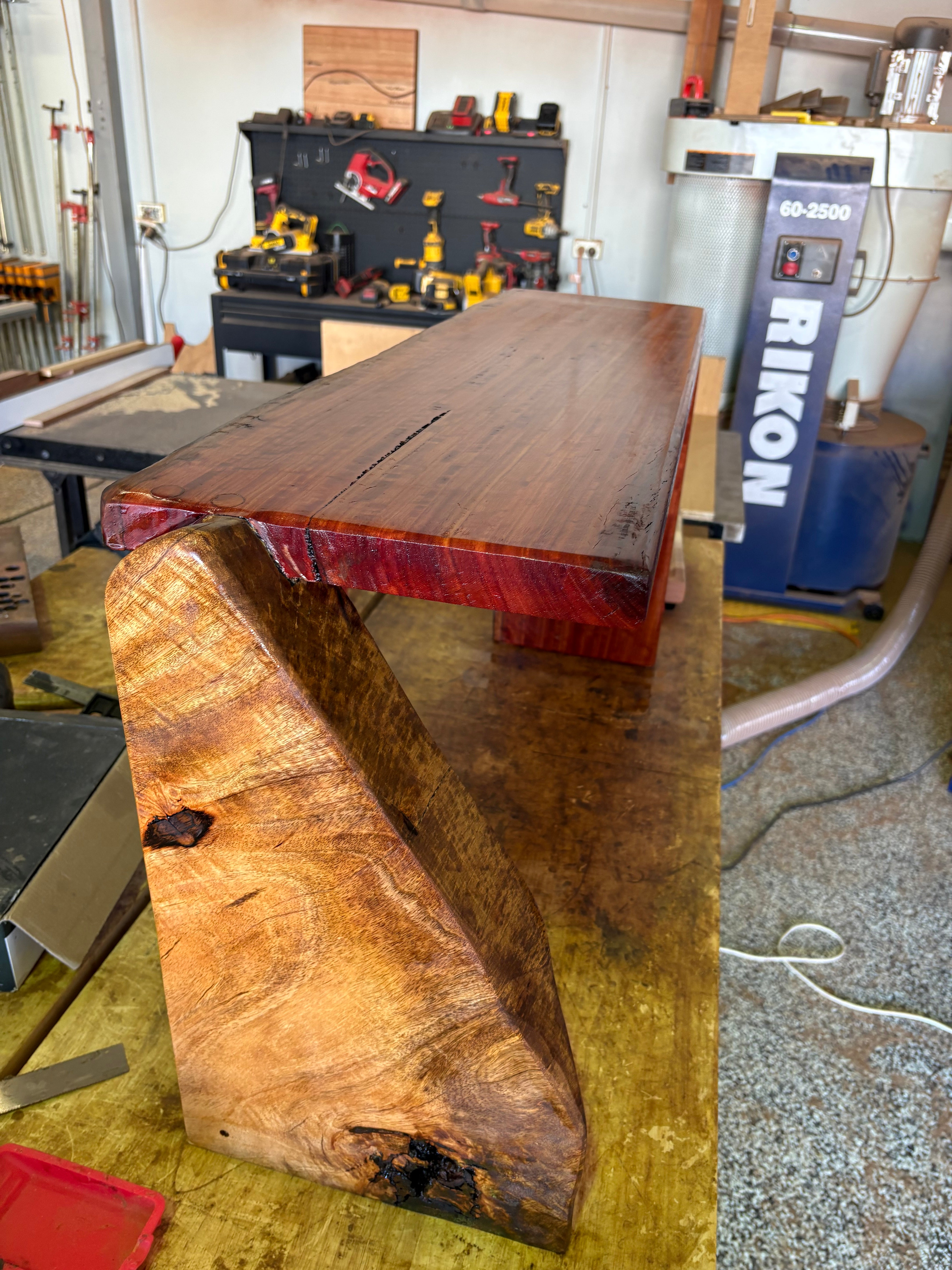 Coffee table/side table